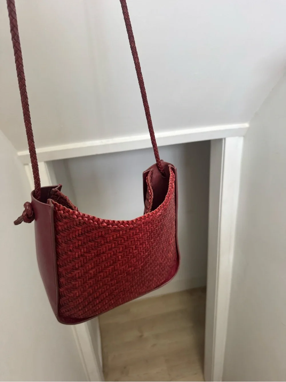 Dragon Diffusion RED leather shoulder bag - Picture 3 of 6